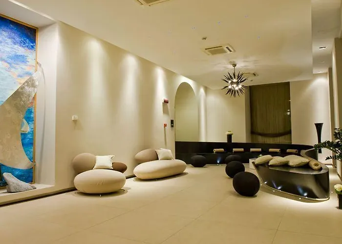 H2C Hotel Napoli